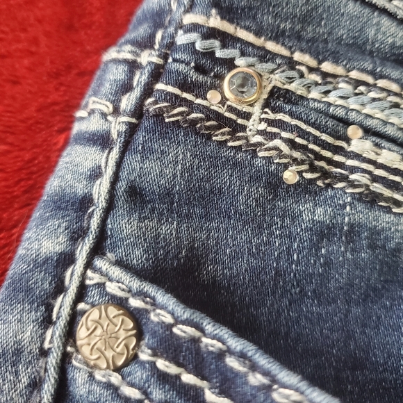 Amethyst Junior-Plus Flare Jeans - Picture 8 of 15